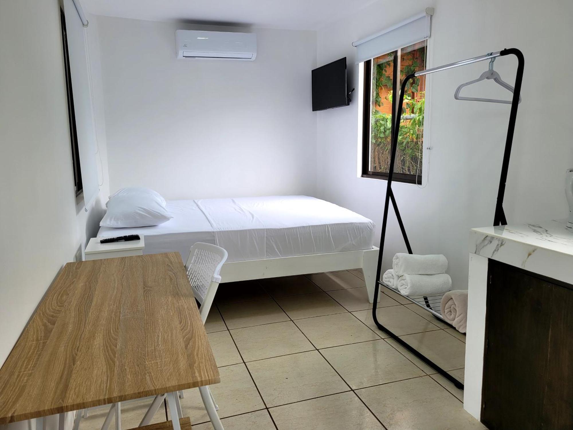 La Fonda Apartments La Fortuna Extérieur photo